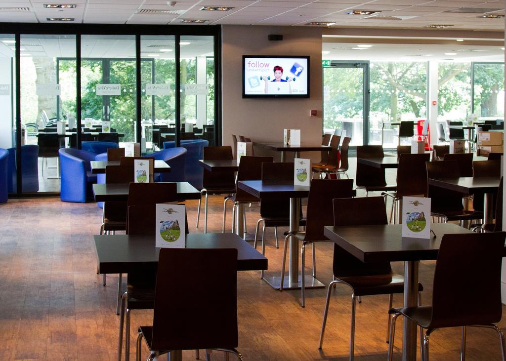 Hotel Keynes College Canterbury Esterno foto