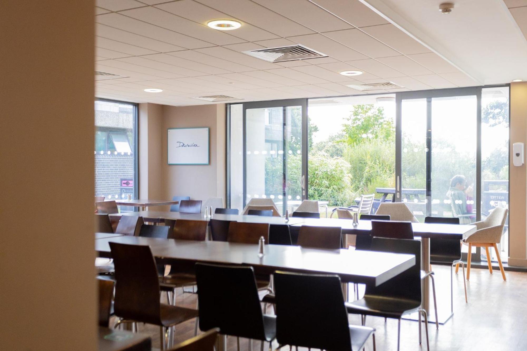 Hotel Keynes College Canterbury Esterno foto